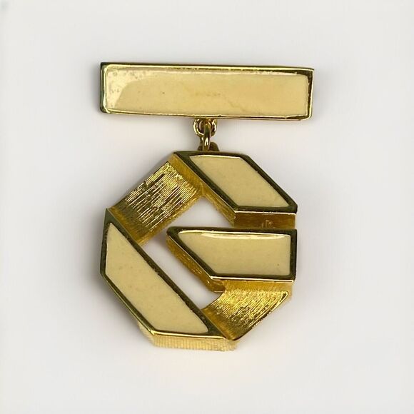 Vintage 1977 1.5" X 1" Signed Givenchy Initial Brooch Pin Gold Plated Enamel HTF - Picture 1 of 4